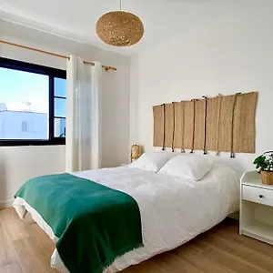 https://casa-a-5-minutos-andando-de-la-playa-de-la-concha.in-canary-islands.com